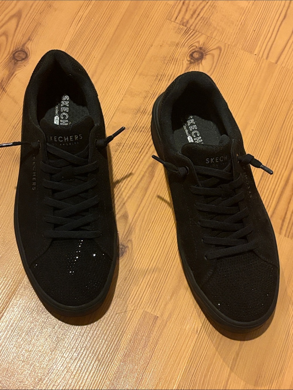Skechers Women's Black Low-Top Lace-Up Sneakers with Sparkle